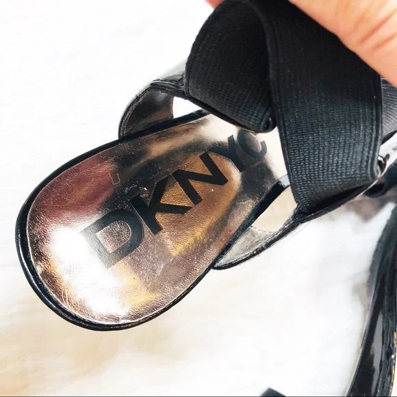 🔥 DKNYC Valentina black patent leather sandals sz9 - Picture 8 of 8